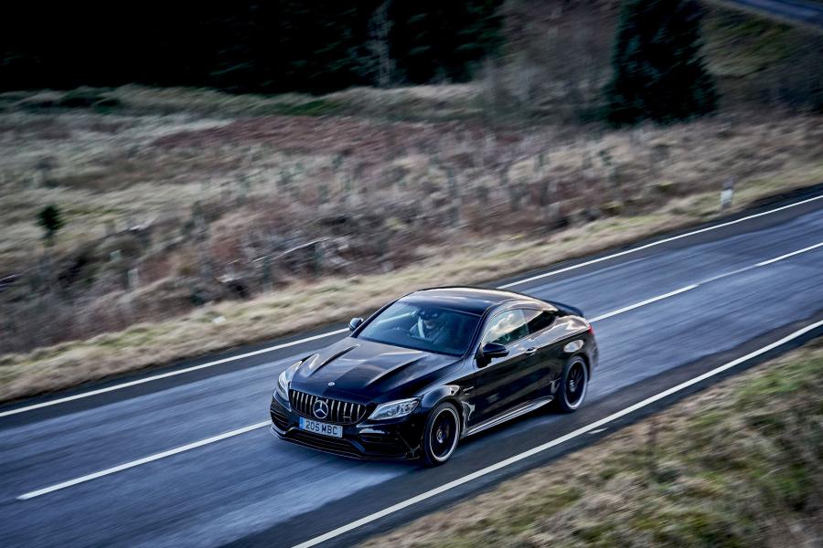  Mercedes-AMG C63 S Coupe (C205) 2018 года  (UK) (фото 15 из 40)